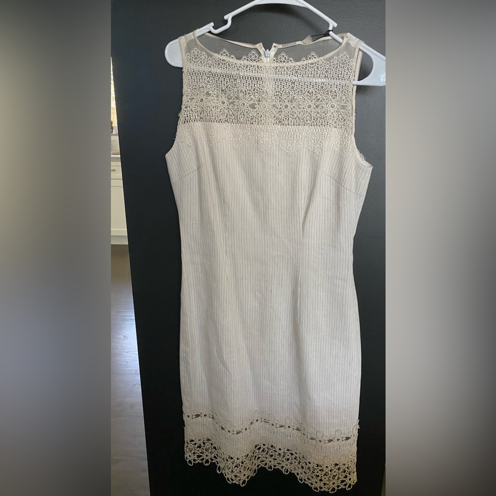 Elie Tahari dress size 4